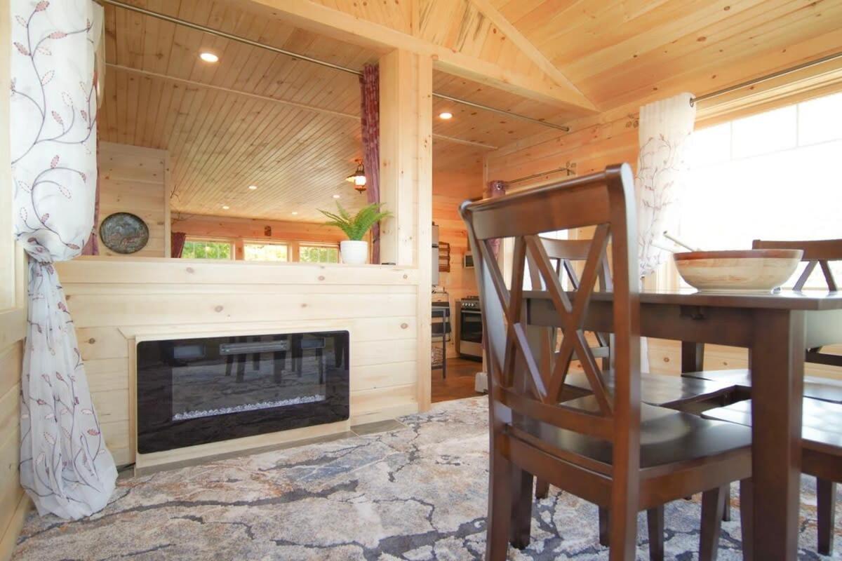 Loza House Adirondack Skydeck Unit Lake Front Plattsburgh Dış mekan fotoğraf